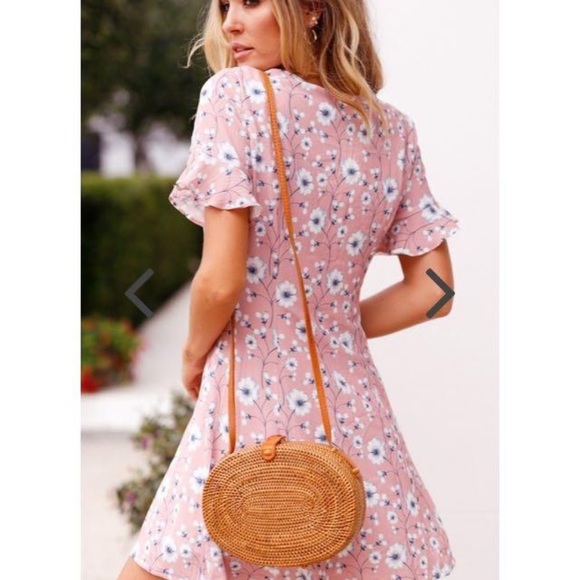 Dress - Picture 2 of 5